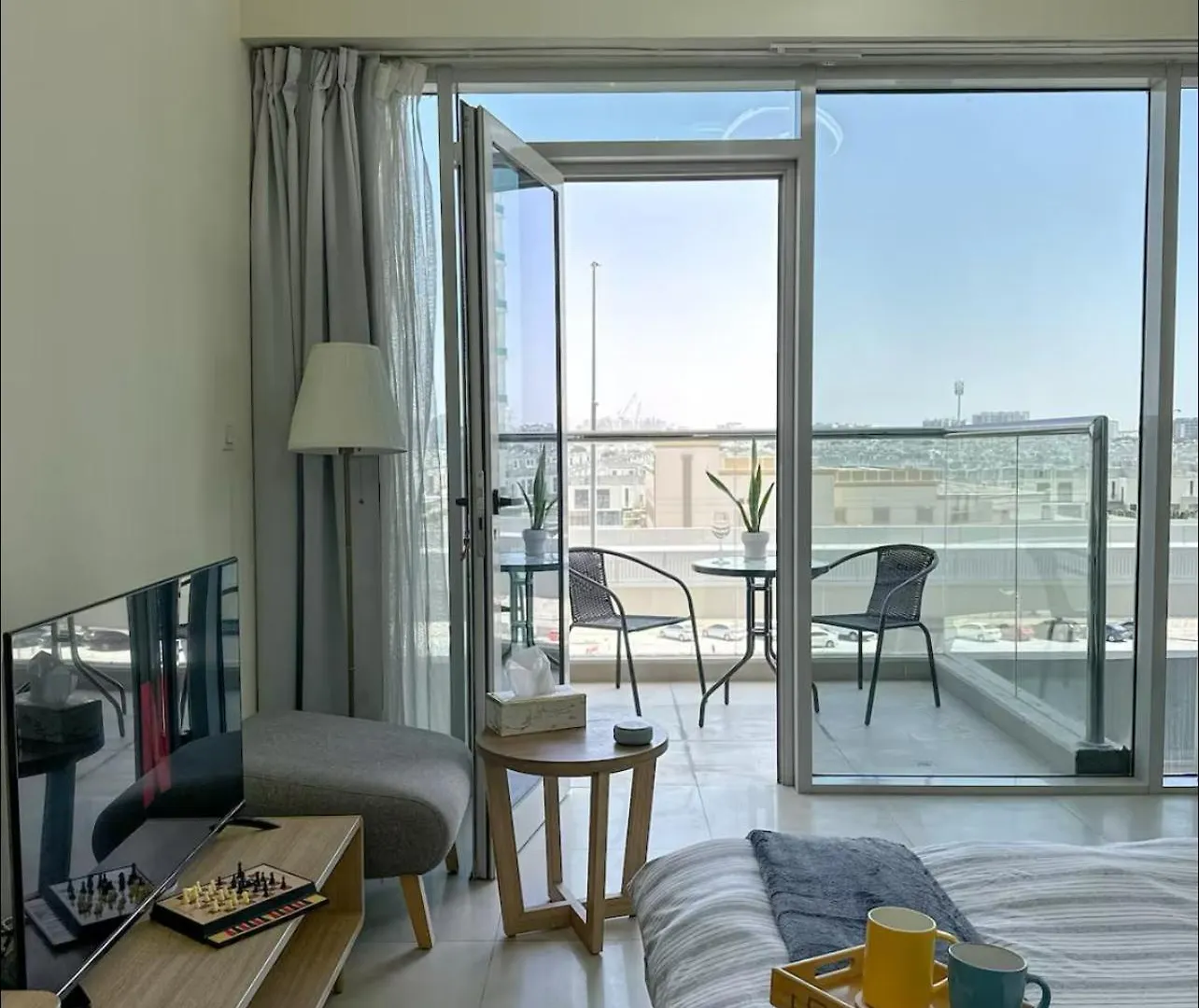 Apartment Vibrant Studio - 15M To Marina Dubai