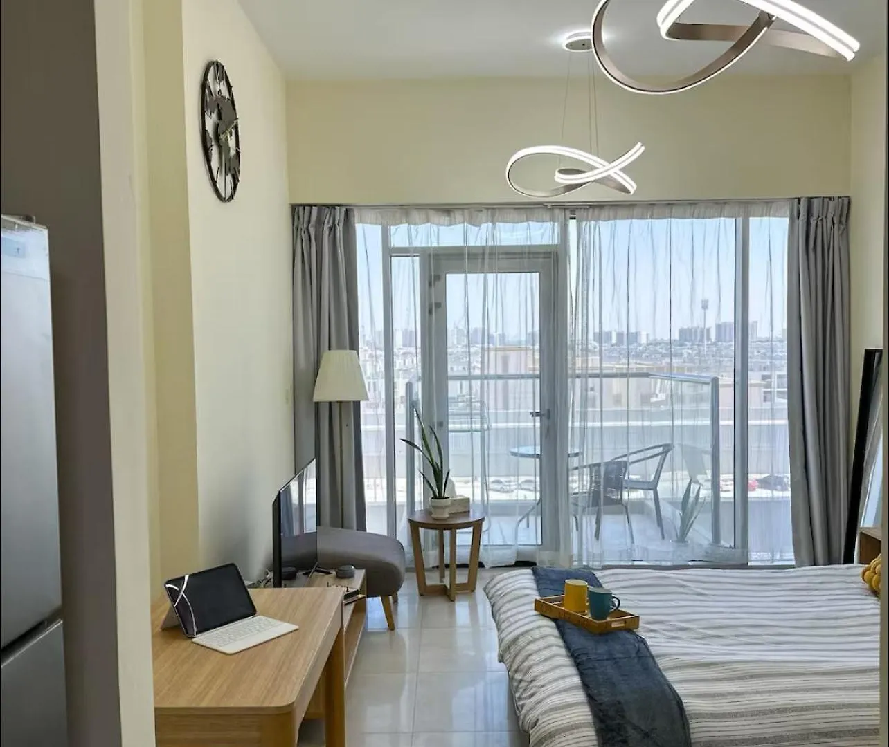 Vibrant Studio - 15M To Marina Dubai Apartment